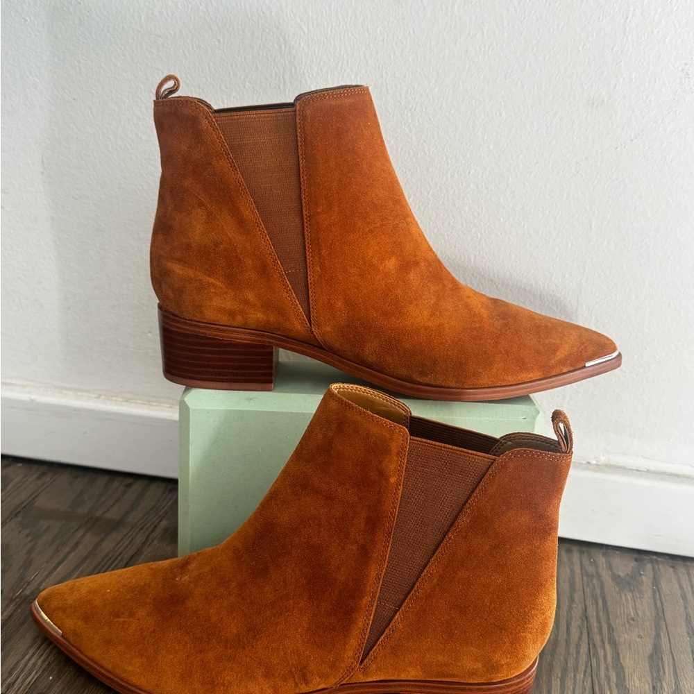Marc Fisher Tan Suede Ankle Boots Sz 11